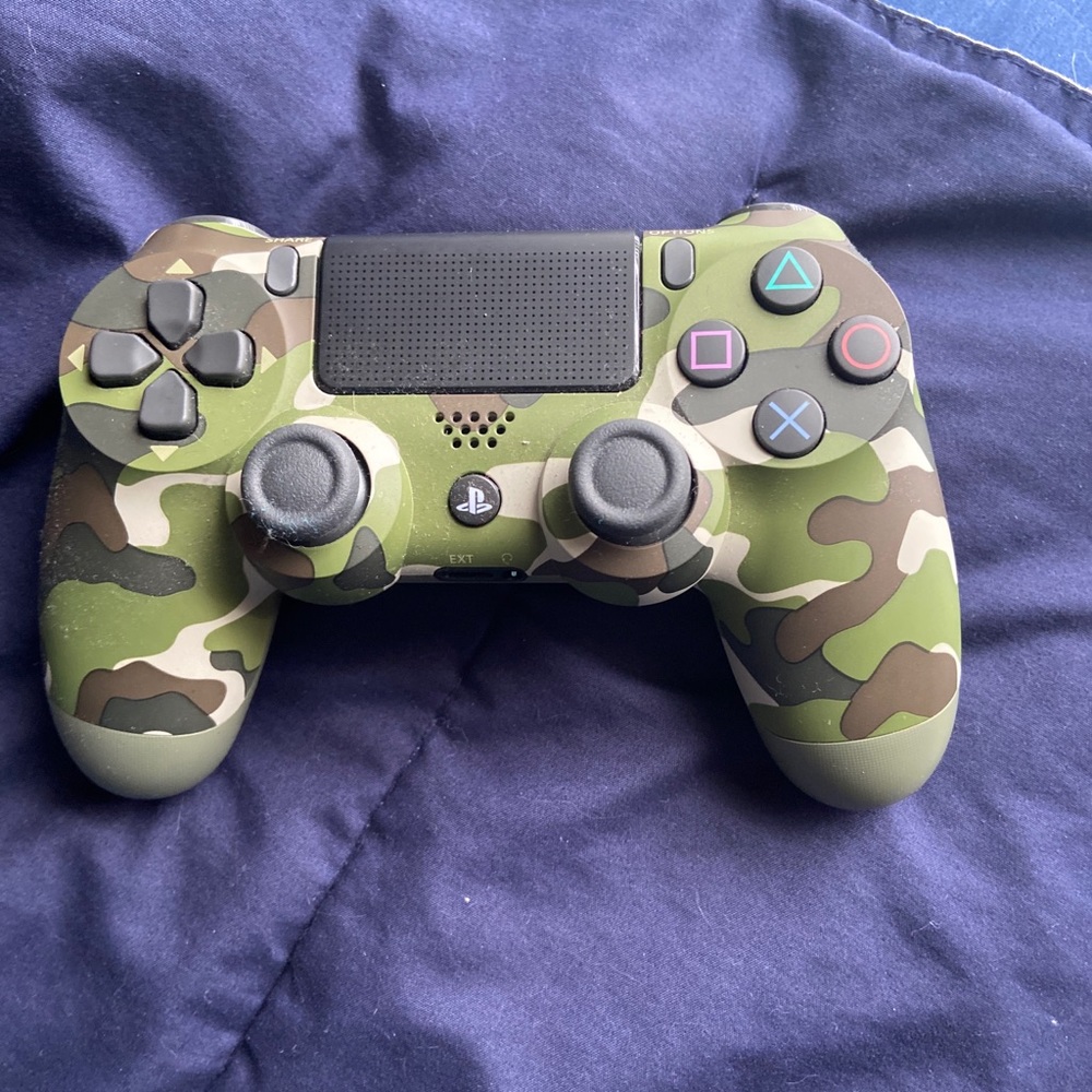 PlayStation Dualshock 4 Controller - Camouflage